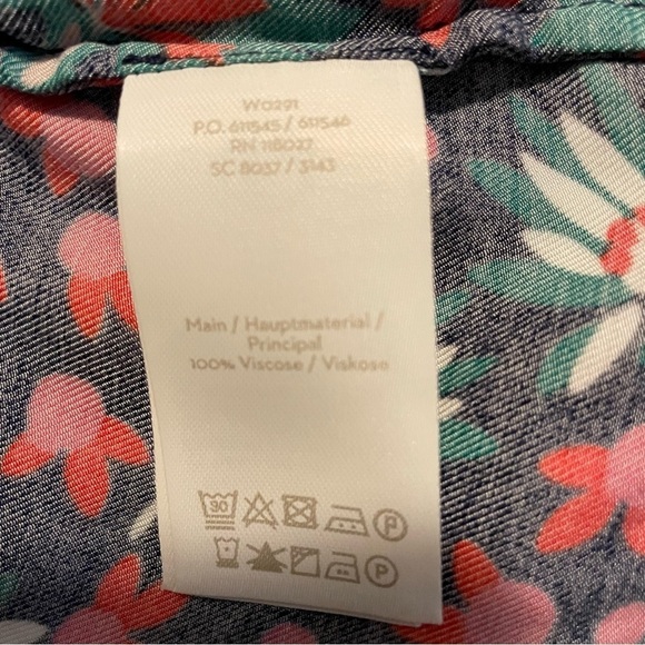 Boden Larissa US 16 Navy Blue Floral Blouse 3/4 Sleeve Boho Flowy Top Plus - Picture 6 of 7